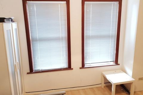 5 bedroom flat share to rent, Rigby Mews, Ilford