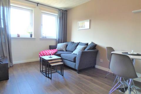 1 bedroom flat to rent, Meadowfield Court, Willowbrae, Edinburgh, EH8