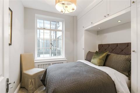 2 bedroom apartment to rent, St Georges Court, Brompton Road, London, SW3