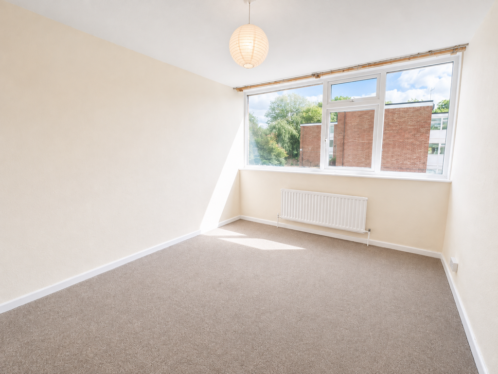 Apartment in Leicester - View 3