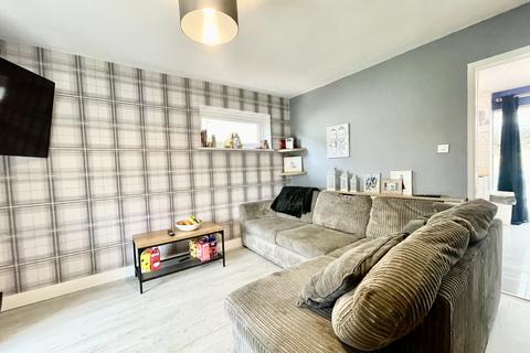 25 Palmerston Drive, Exeter, EX4 2JA