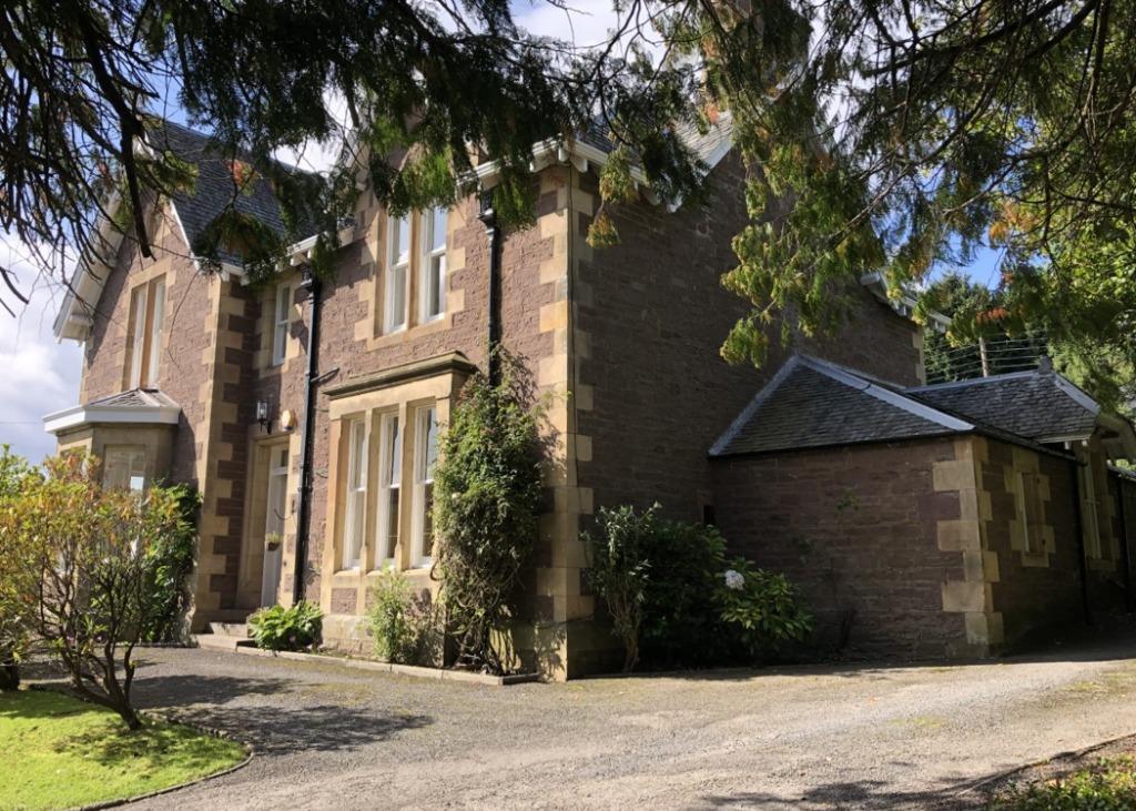 Perth Road, Crieff, Perthshrie, PH7 3EQ 4 bed detached house £499,000