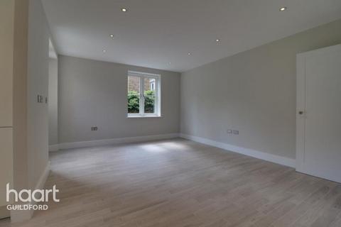 2 bedroom apartment to rent, Epsom Road, Guildford