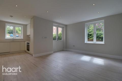 2 bedroom apartment to rent, Epsom Road, Guildford