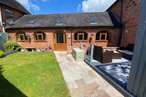 2 bedroom barn conversion for sale, Farmhouse Mews, Findern, Derby