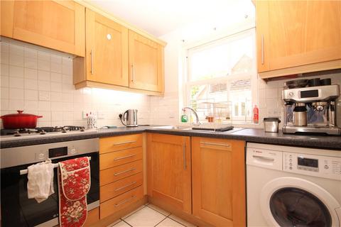 2 bedroom apartment to rent, Sells Close, Guildford, GU1
