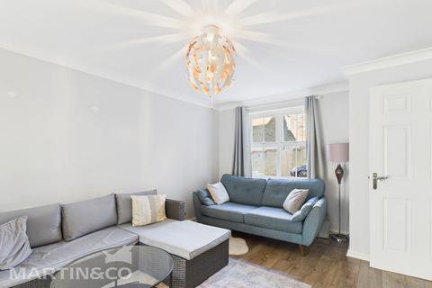 undefined, Underwood Rise, Tunbridge Wells TN2