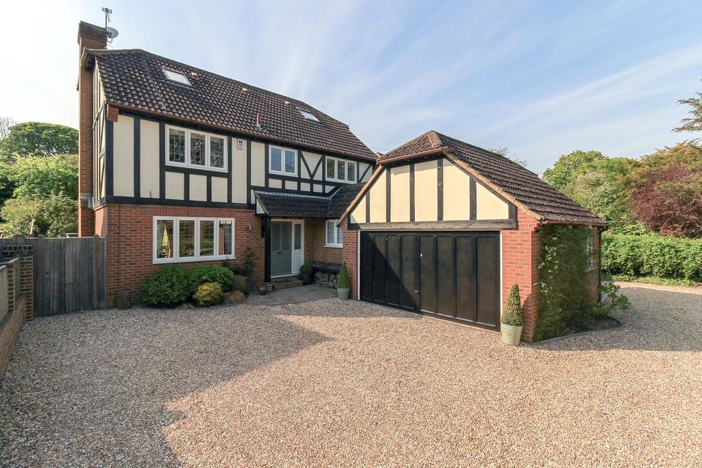 Tilsmore Road, Heathfield 6 bed detached house £700,000