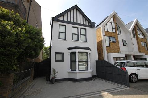 Search Cottages For Sale In Southend On Sea Onthemarket