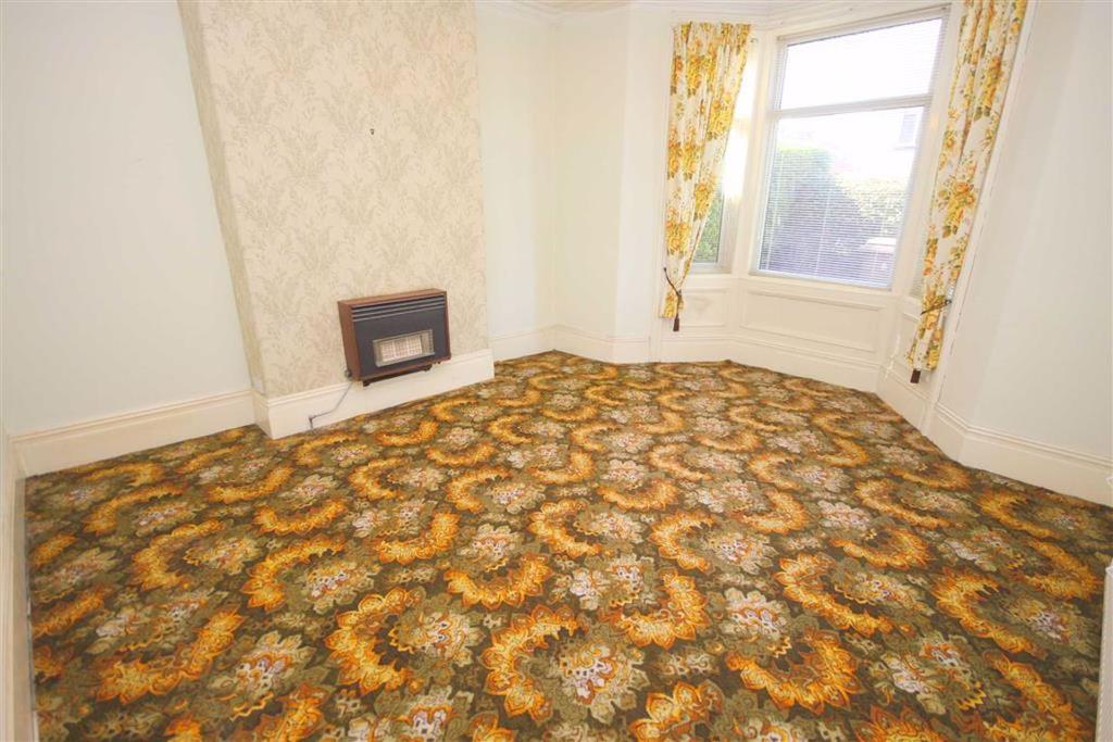 Windsor Road, Monkseaton, Tyne And Wear, NE25 5 bed terraced house £250,000