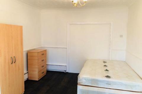 undefined, Craven Gardens, Barking IG6