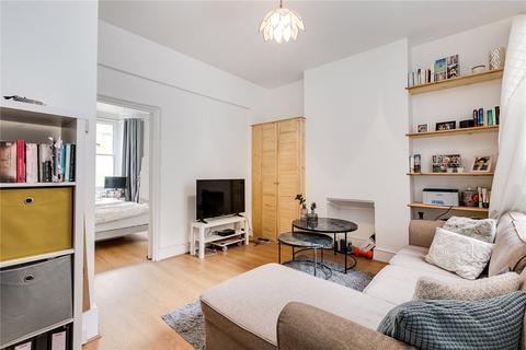 1 bedroom flat to rent, Warriner Gardens, London