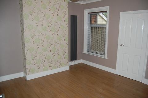 2 bedroom terraced house to rent, Florence Road, Lower Parkstone