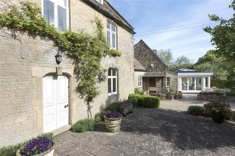 Upper Oddington Moreton In Marsh Gloucestershire Gl56 5 Bed Semi Detached House 1 500 000