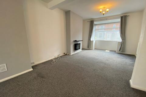 4 bedroom detached house to rent, Hungerford Terrace, Crewe