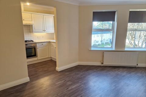 2 bedroom flat to rent, Stoke Prior, Dorset BH4