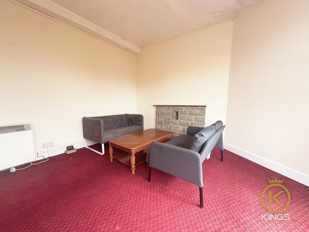 96 castle road (5)