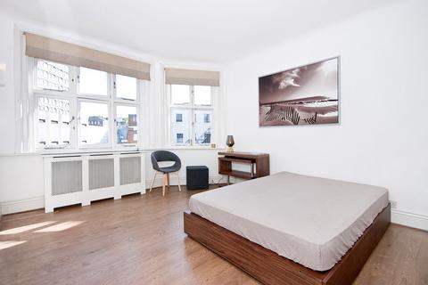 Studio to rent, Hans Crescent, Knightsbridge SW1X