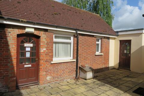 Office to rent, Rochford