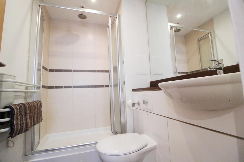 Ensuite