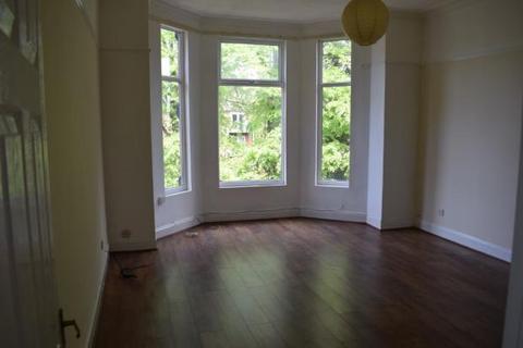 2 bedroom flat to rent, 15 Cearns Road, Prenton CH43