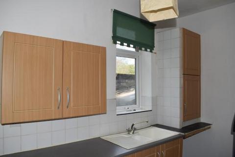 2 bedroom flat to rent, 15 Cearns Road, Prenton CH43