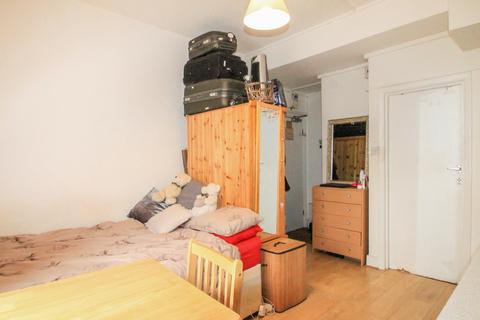 Studio for sale - Holloway Road,  Holloway, N7
