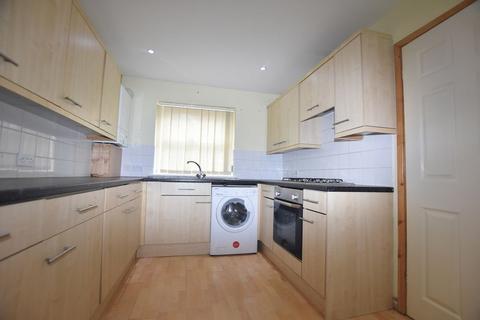 3 bedroom terraced house to rent, Wycliffe Grove, Nottingham