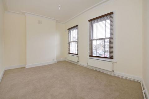 3 bedroom terraced house to rent, Oliphant Street, Queens Park W10