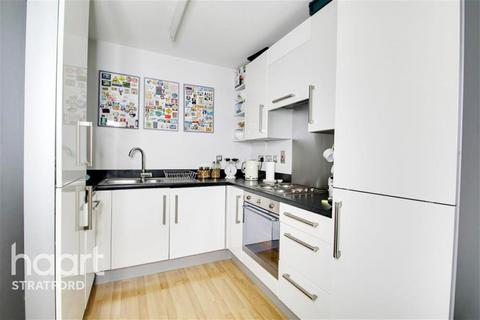 1 bedroom flat to rent, Thomas Frye Court, Stratford High Street, E15