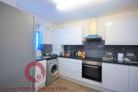 4 bedroom flat to rent, Bridgeway Street, Euston, London NW1