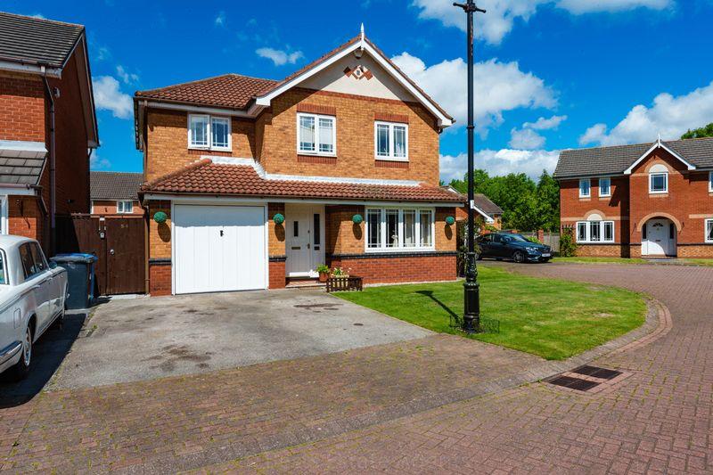 Malmesbury Park, Sandymooor, Runcorn 4 bed detached house £259,950