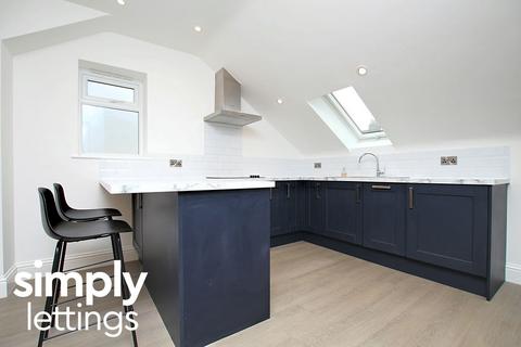 2 bedroom flat to rent, Old Shoreham Road, Brighton