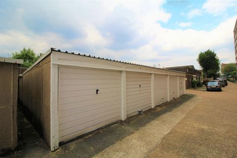 Garage to rent, Du Cane Court, Balham, London, SW17 7JJ