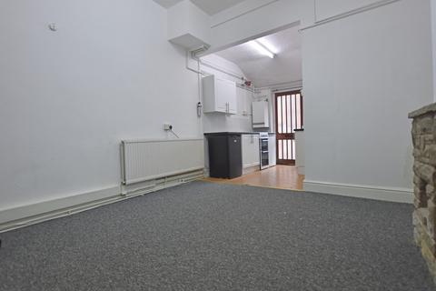 1 bedroom ground floor flat to rent, Radford Nottingham NG7