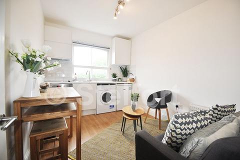 undefined, Hornsey Road, London N19
