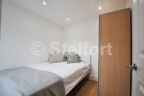 undefined, Hornsey Road, London N19