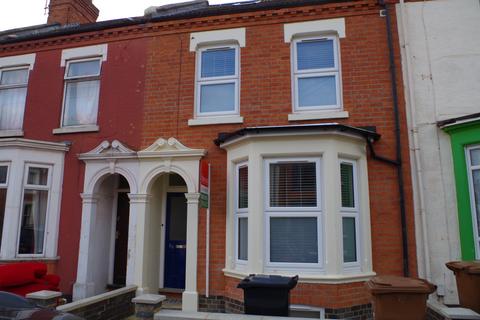 1 bedroom in a house share to rent, Adams Avenue, Northampton NN1