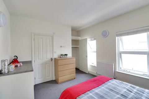 1 bedroom in a house share to rent, Adams Avenue, Northampton NN1