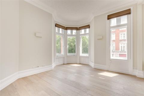 2 bedroom flat to rent, Pont Street, London