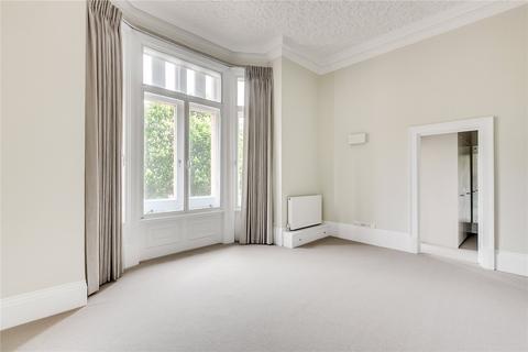 2 bedroom flat to rent, Pont Street, London