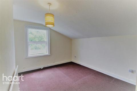 1 bedroom apartment to rent, Kingscourt Road, Streatham Hill SW16