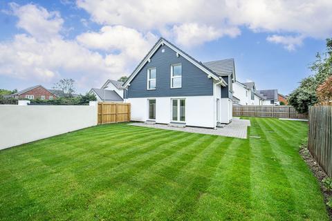 4 bedroom detached house for sale, 6 Cheney Close, Off Cheerbrook Road, Willaston