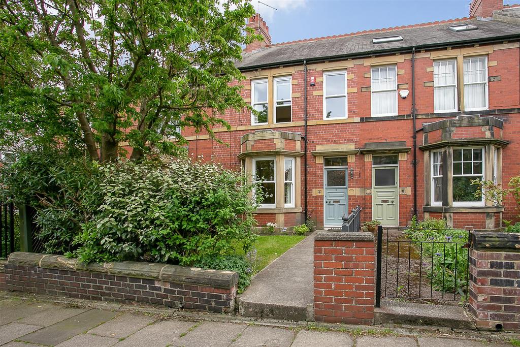 Otterburn Avenue, Gosforth, Newcastle upon Tyne 3 bed terraced house £320,000