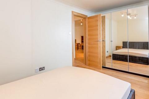 2 bedroom flat to rent - N19