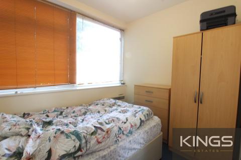 1 bedroom flat to rent, London Road, Southampton