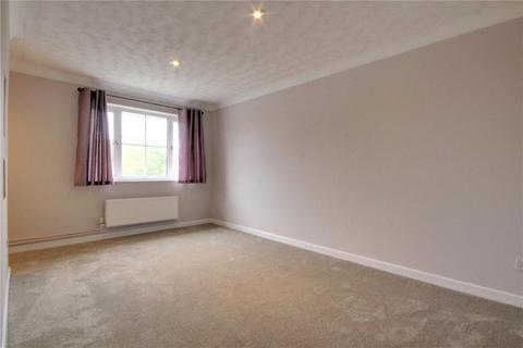 8 Concorde Way, Woodley, Reading, RG5 4NF