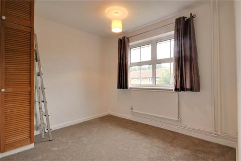 8 Concorde Way, Woodley, Reading, RG5 4NF