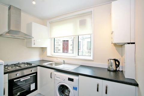 2 bedroom flat to rent, Ruthrieston Circle, City Centre, Aberdeen, AB10