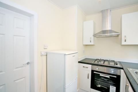 2 bedroom flat to rent, Ruthrieston Circle, City Centre, Aberdeen, AB10